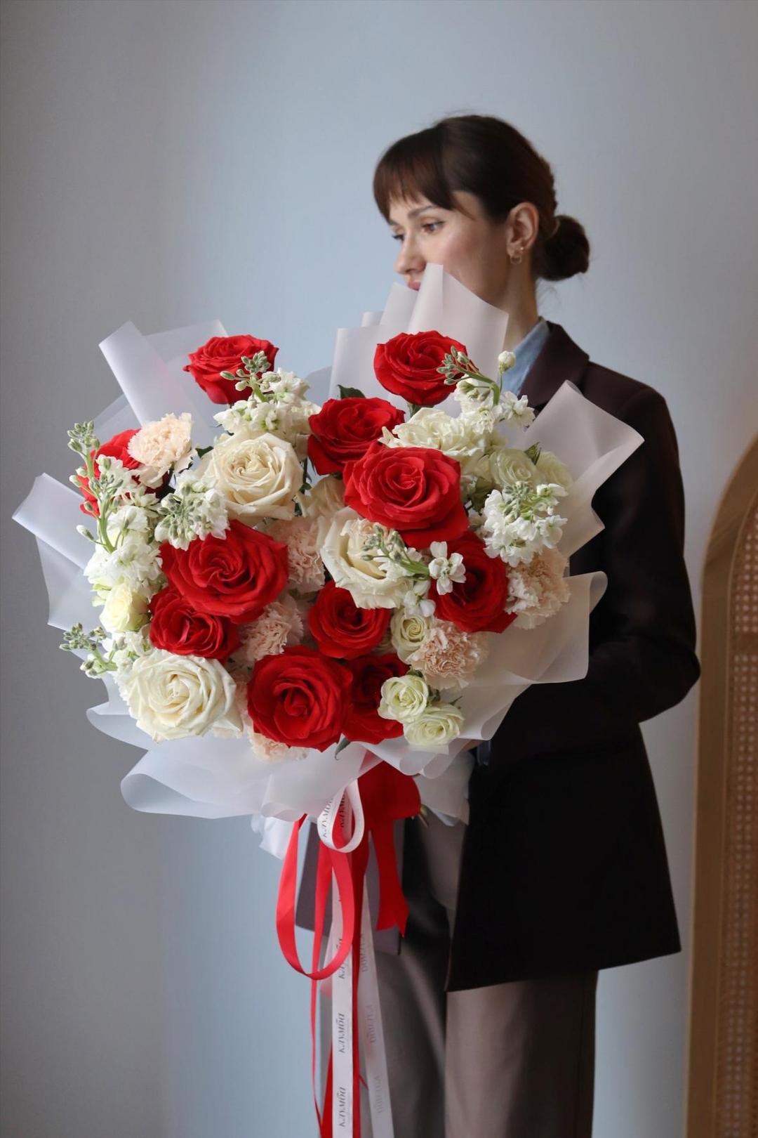 Строгая нежность